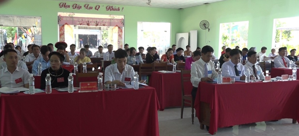 các đại biểu tham dự đại hội